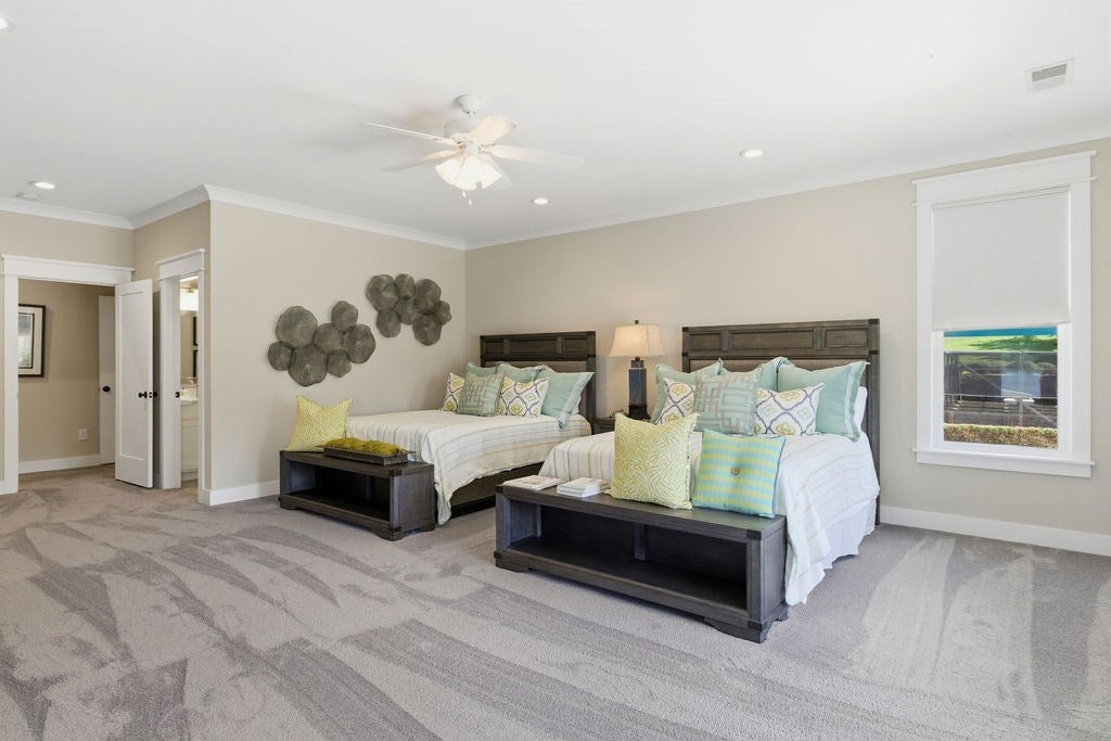 Laurens, South Carolina, 29384, United States, 3 Bedrooms Bedrooms, ,5 BathroomsBathrooms,Residential,Active,2052082