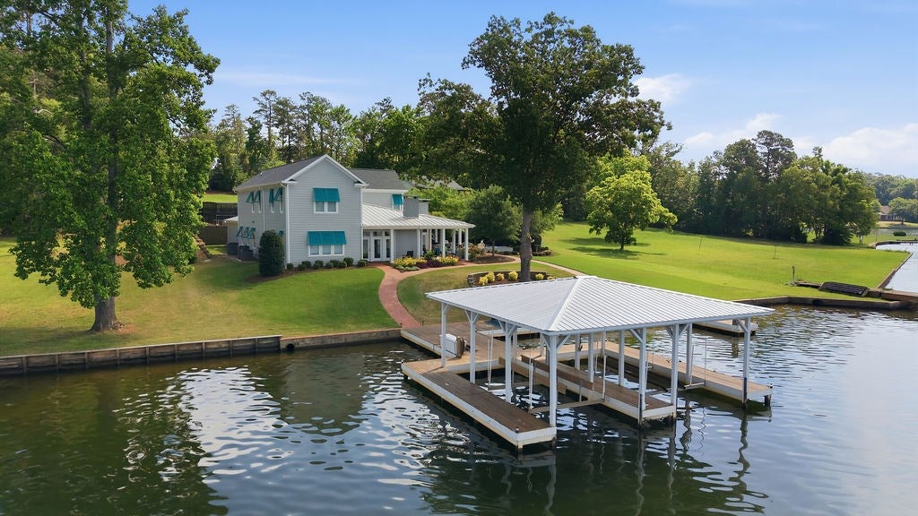 Laurens, South Carolina, 29384, United States, 3 Bedrooms Bedrooms, ,5 BathroomsBathrooms,Residential,Active,2052082