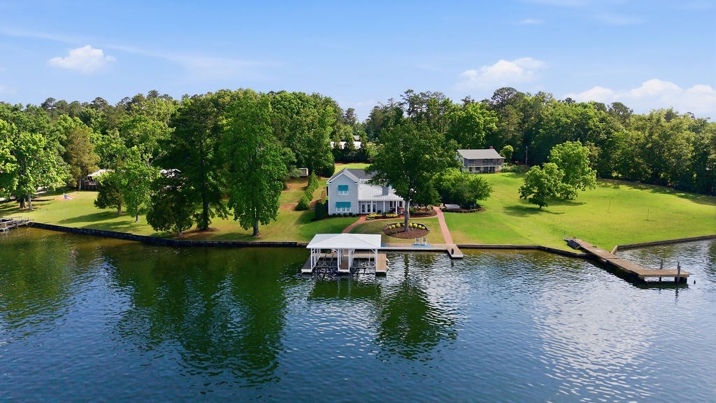 Laurens, South Carolina, 29384, United States, 3 Bedrooms Bedrooms, ,5 BathroomsBathrooms,Residential,Active,2052082