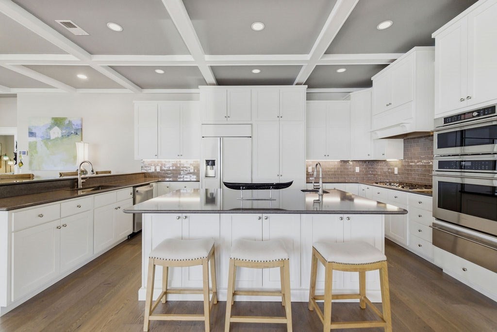 Laurens, South Carolina, 29384, United States, 3 Bedrooms Bedrooms, ,5 BathroomsBathrooms,Residential,Active,2052082