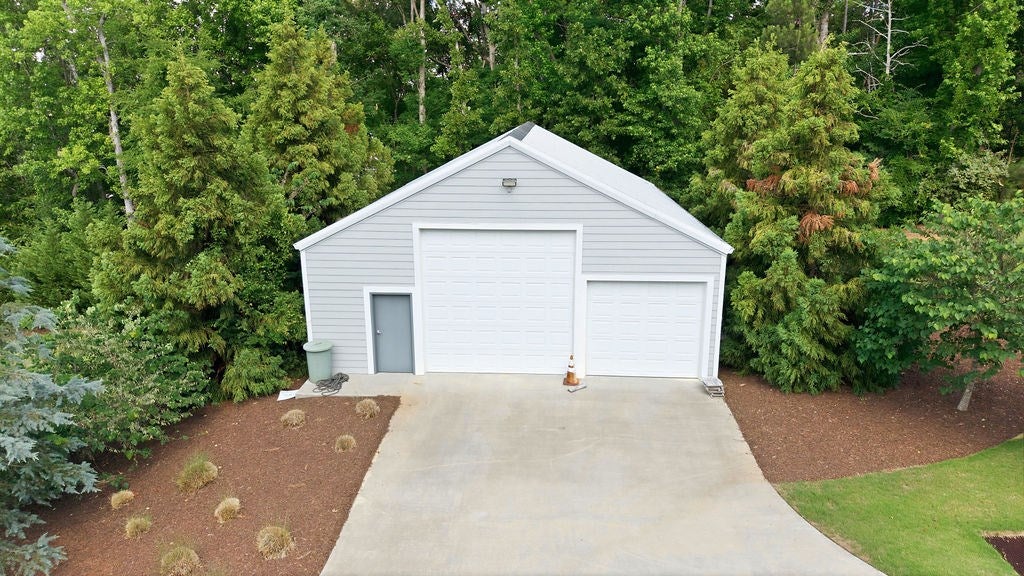 Laurens, South Carolina, 29384, United States, 3 Bedrooms Bedrooms, ,5 BathroomsBathrooms,Residential,Active,2052082