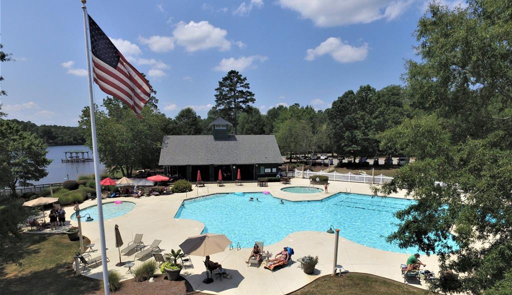 Ninety Six, South Carolina, 29666, United States, 4 Bedrooms Bedrooms, ,4 BathroomsBathrooms,Residential,Active,1997882