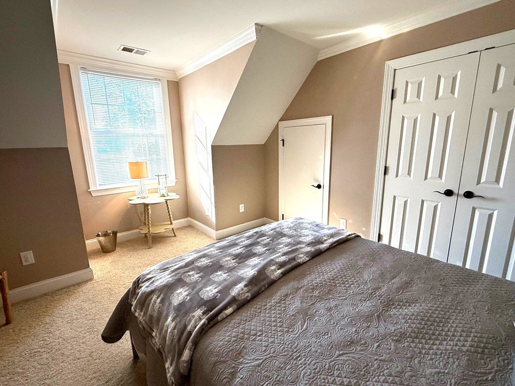 Waterloo, South Carolina, 29384, United States, 5 Bedrooms Bedrooms, ,4 BathroomsBathrooms,Residential,Active,1952994