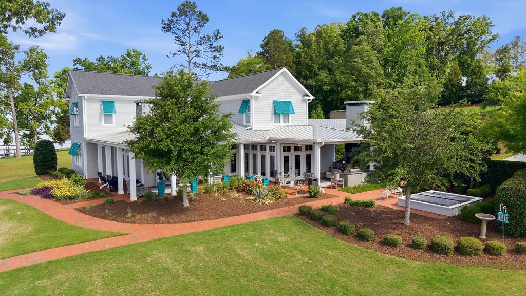 Laurens, South Carolina, 29384, United States, 3 Bedrooms Bedrooms, ,5 BathroomsBathrooms,Residential,Active,2052082