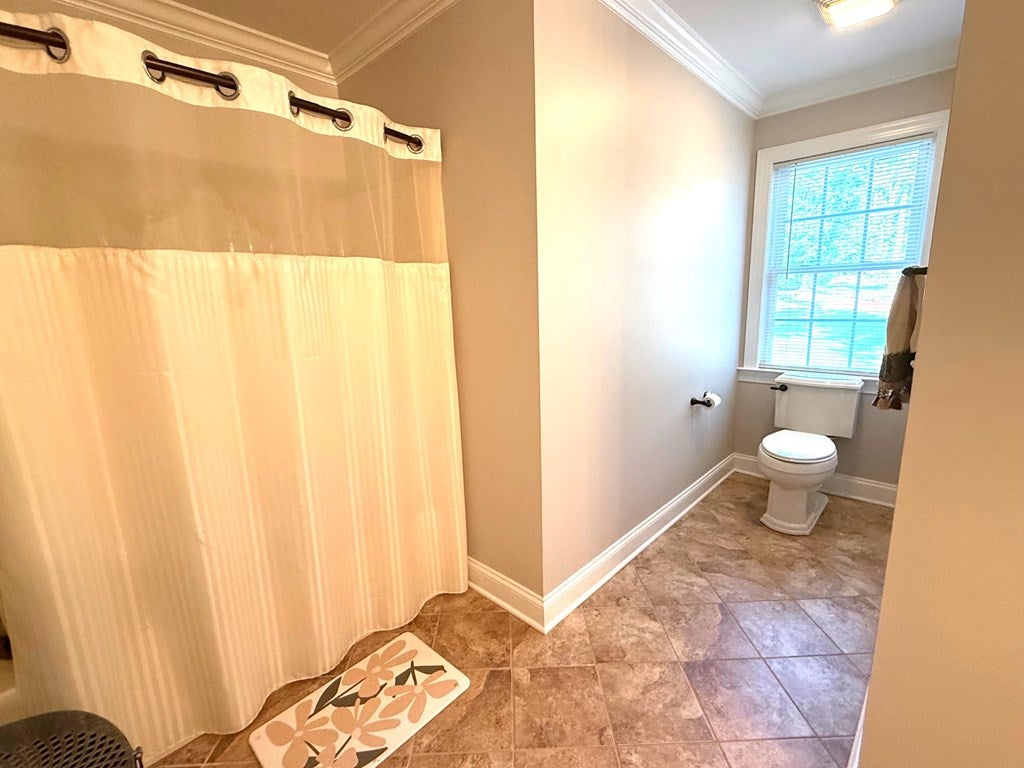 Waterloo, South Carolina, 29384, United States, 5 Bedrooms Bedrooms, ,4 BathroomsBathrooms,Residential,Active,1952994