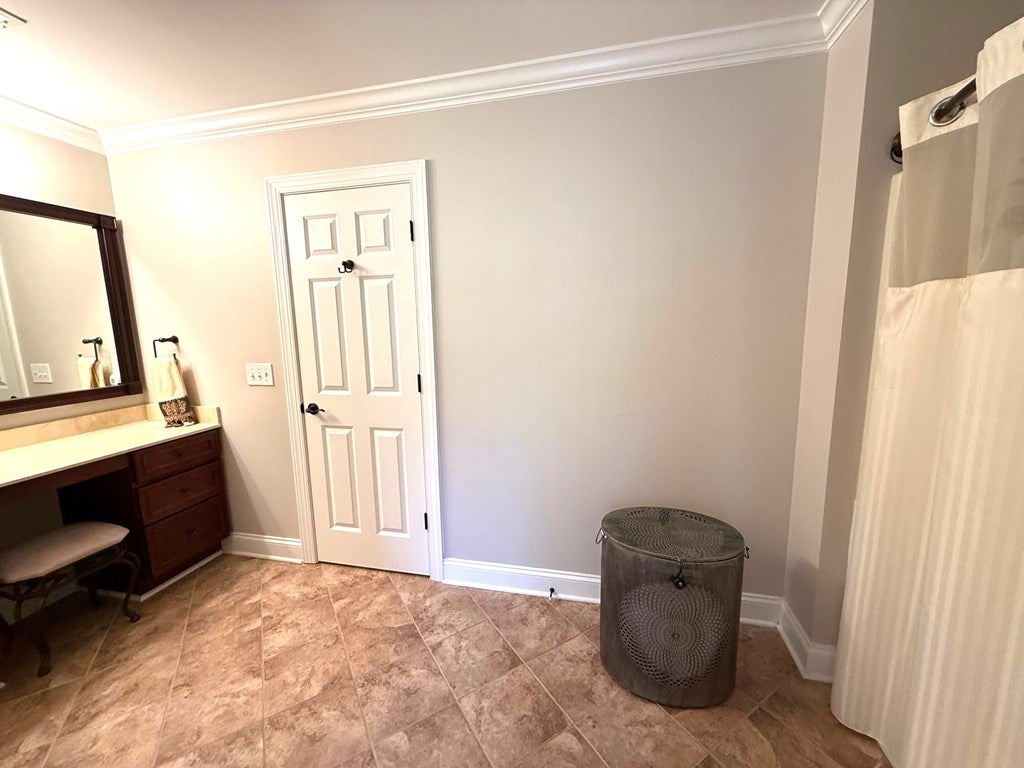 Waterloo, South Carolina, 29384, United States, 5 Bedrooms Bedrooms, ,4 BathroomsBathrooms,Residential,Active,1952994