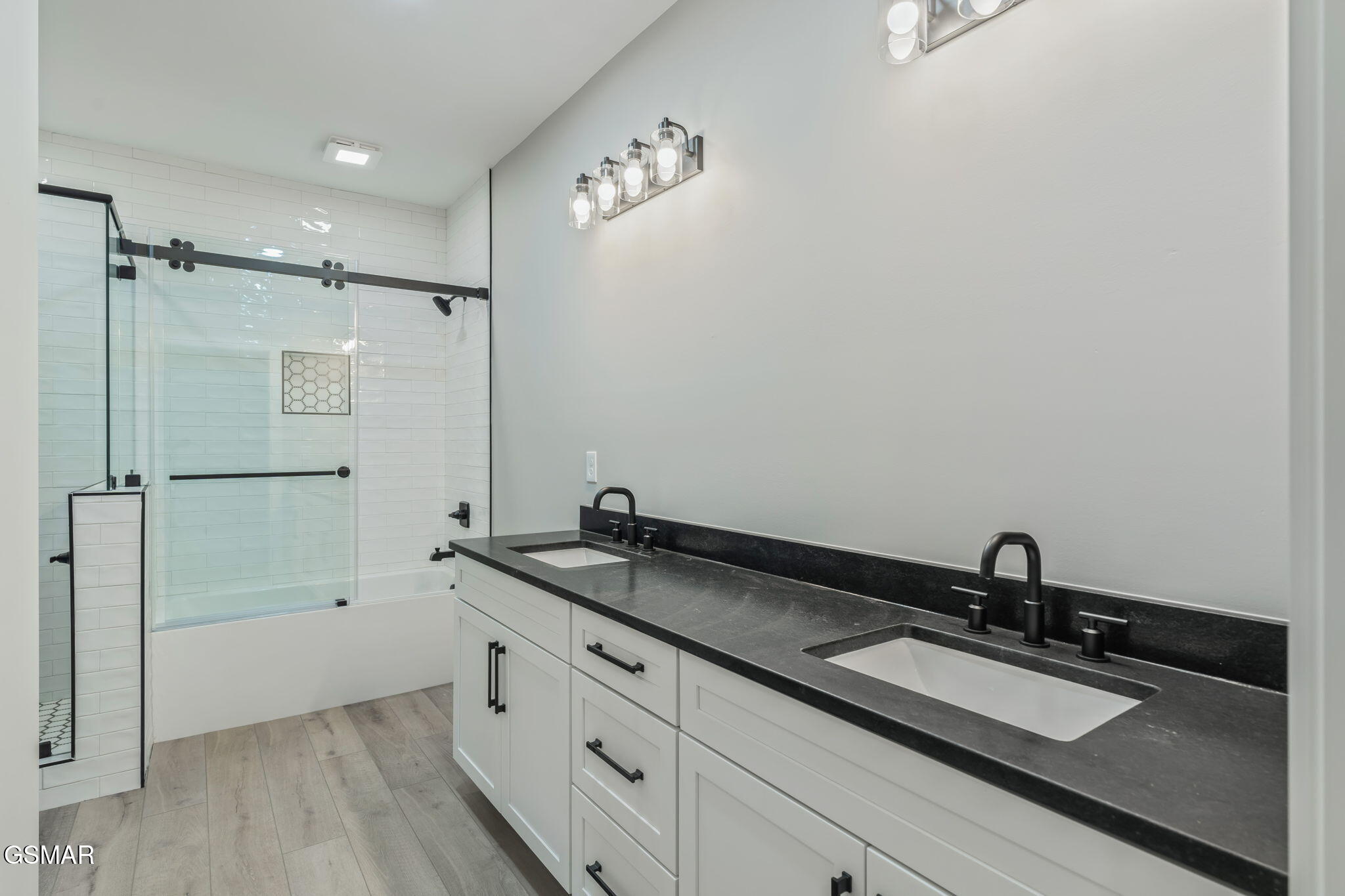 Strawberry Plains, Tennessee, 37871, United States, 3 Bedrooms Bedrooms, ,2 BathroomsBathrooms,Residential,Active,2007149