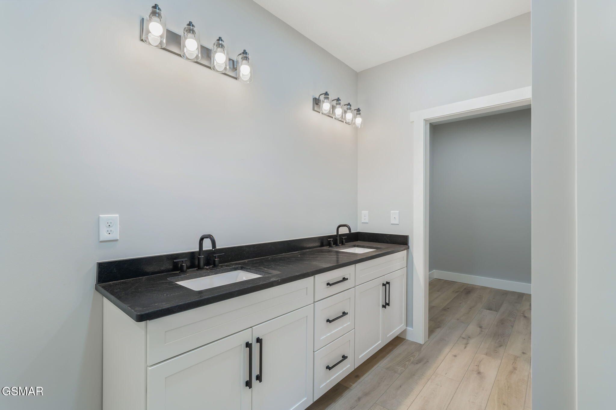 Strawberry Plains, Tennessee, 37871, United States, 3 Bedrooms Bedrooms, ,2 BathroomsBathrooms,Residential,Active,2007149