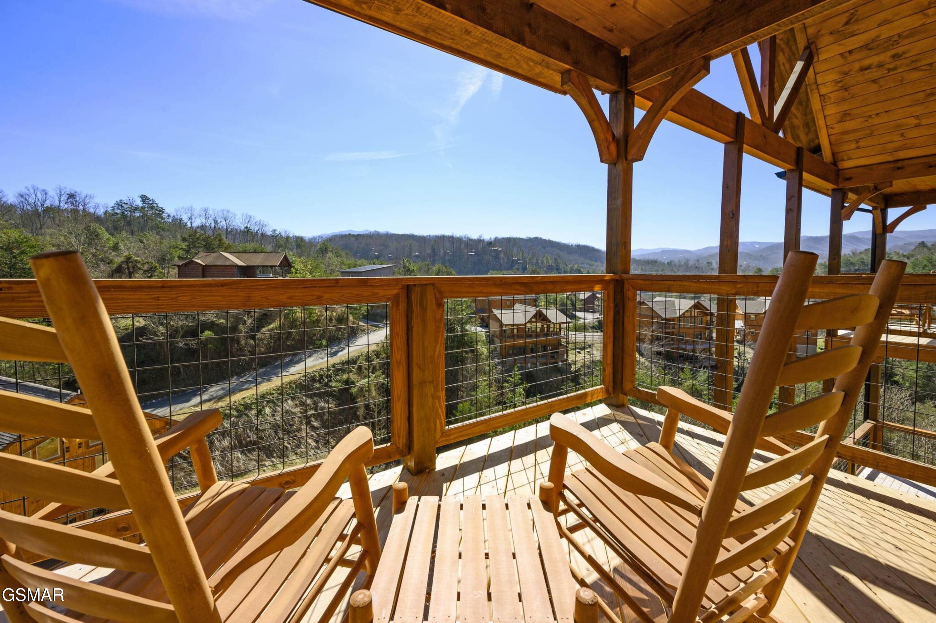 Sevierville, Tennessee, 37876, United States, 3 Bedrooms Bedrooms, ,5 BathroomsBathrooms,Residential,Active,1920243