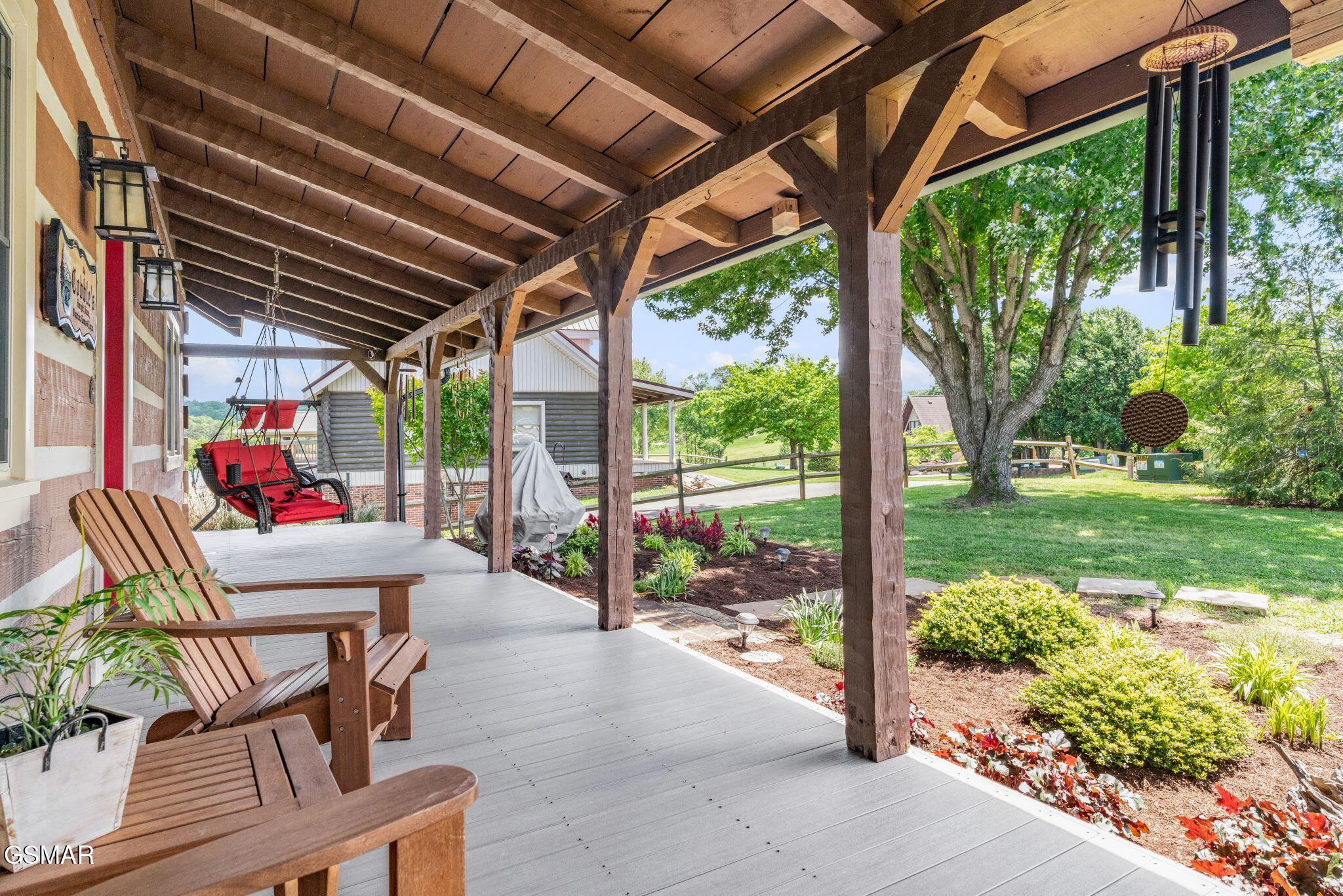 Dandridge, Tennessee, 37725, United States, ,4 BathroomsBathrooms,Residential,Active,1808382