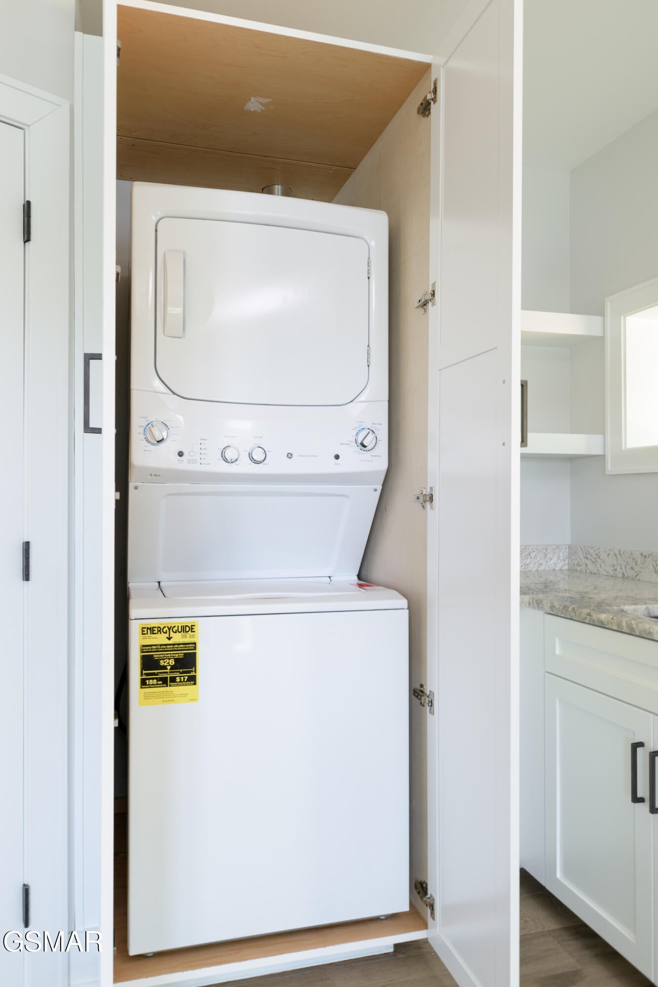 Louisville, Tennessee, 37777, United States, 3 Bedrooms Bedrooms, ,3 BathroomsBathrooms,Residential,Active,2007987