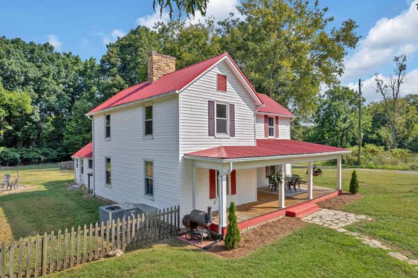 235 HAMILTON ST, STRAWBERRY PLAINS, TN 37871 - Image 1