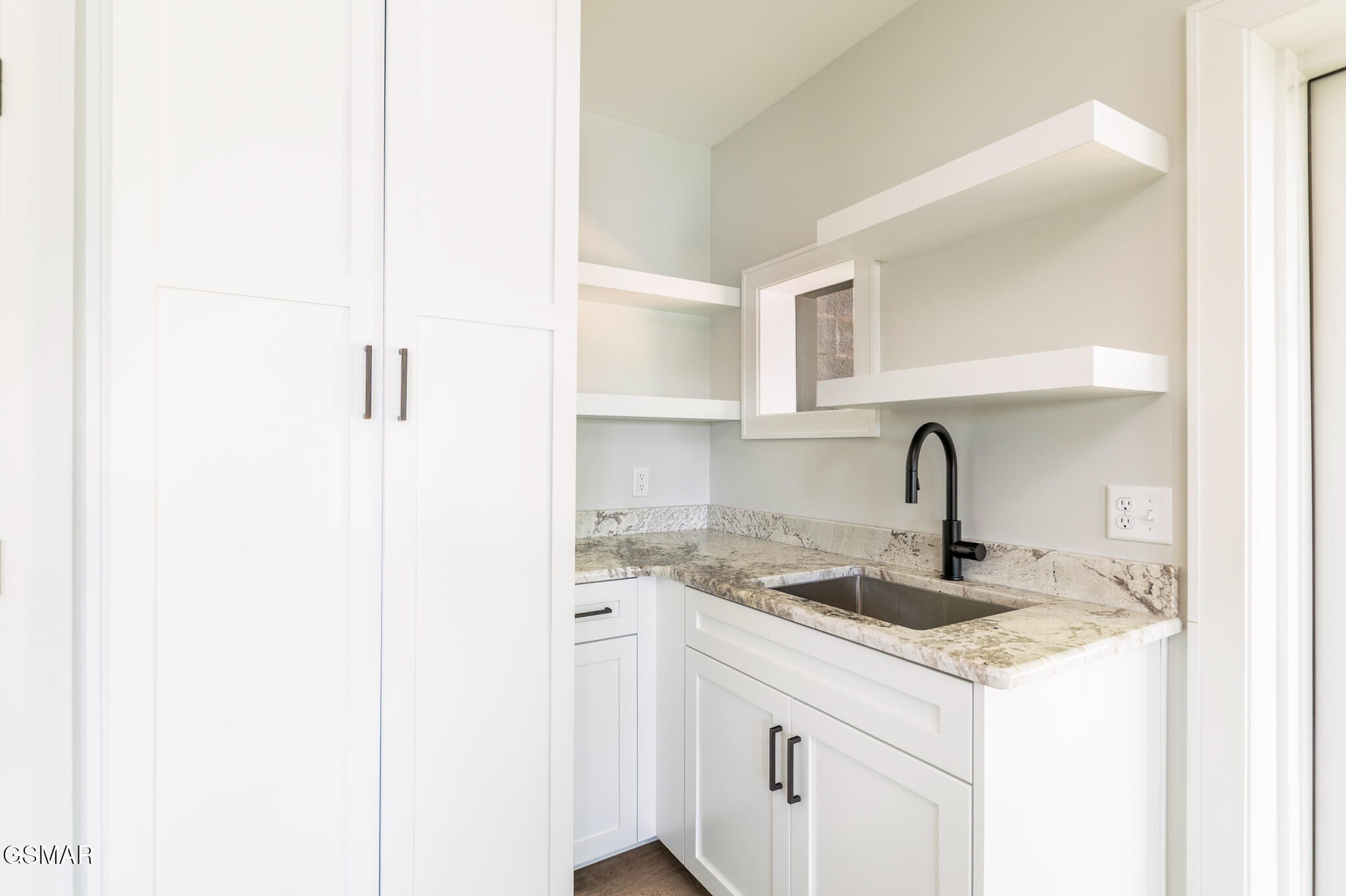 Louisville, Tennessee, 37777, United States, 3 Bedrooms Bedrooms, ,3 BathroomsBathrooms,Residential,Active,2007987