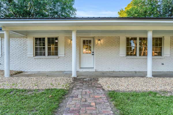 2106 DOUGLAS MCARTHUR DR, STARKVILLE, MS 39759 - Image 1