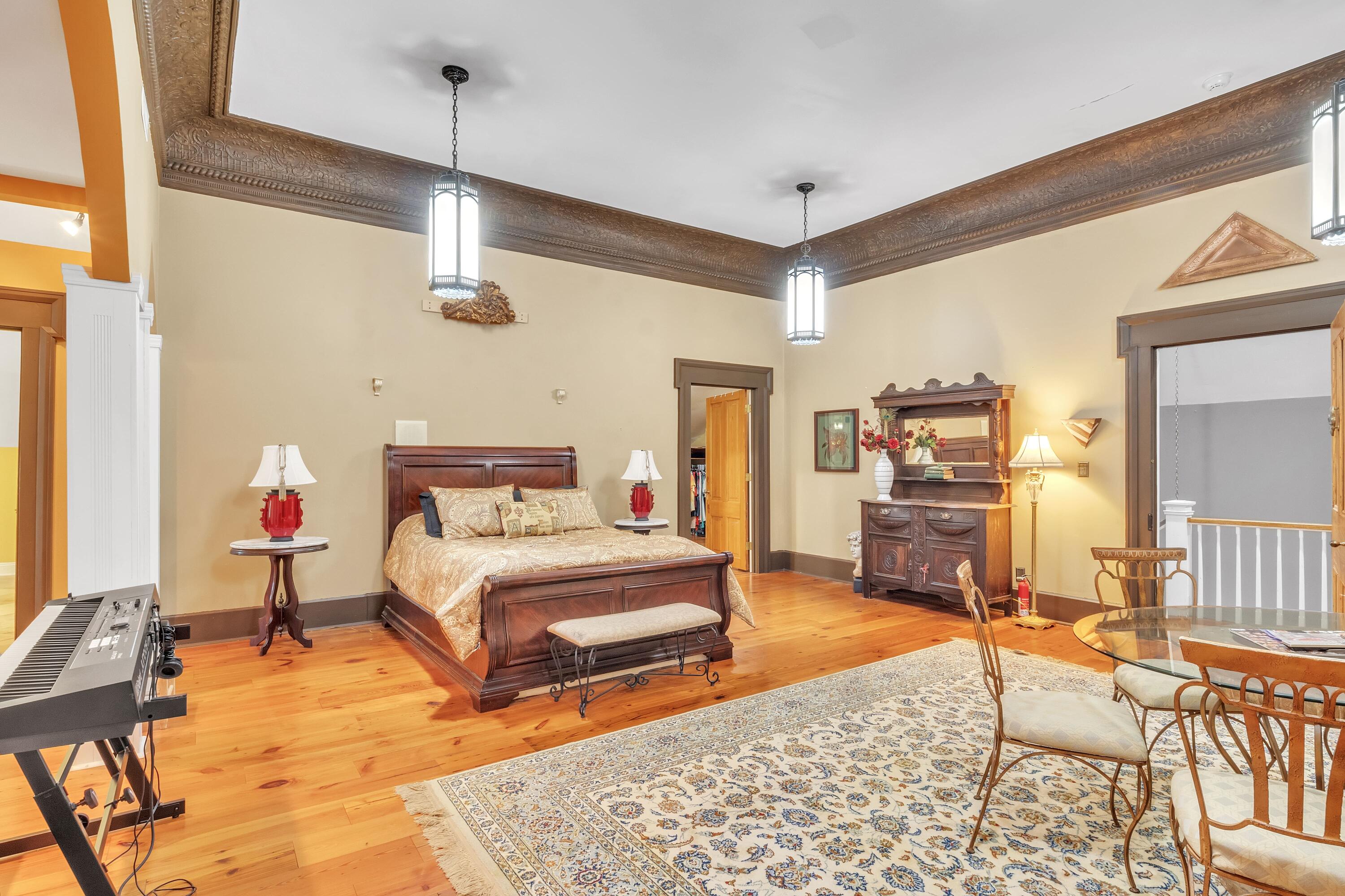 Columbus, Mississippi, 39701, United States, ,4 BathroomsBathrooms,Residential,Active,1798185