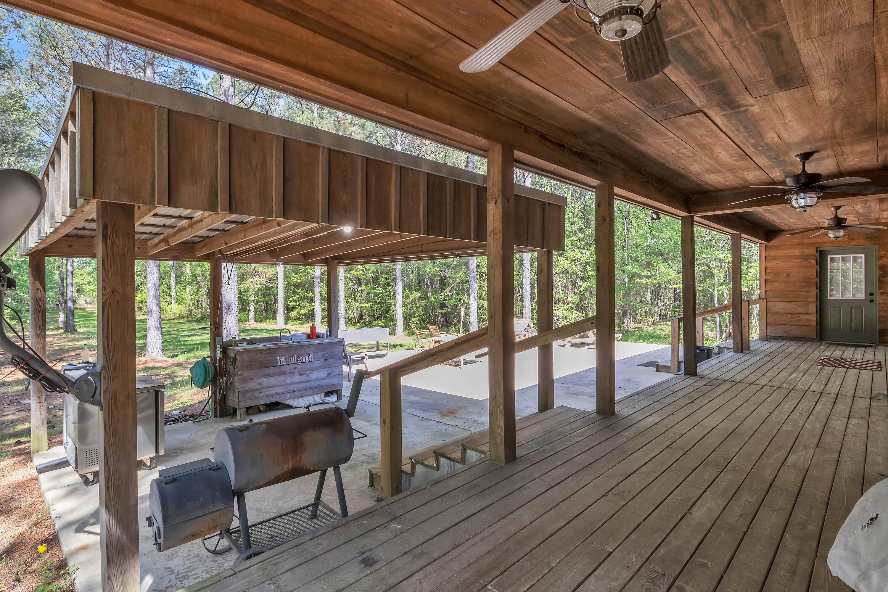 Caledonia, Mississippi, 39740, United States, 4 Bedrooms Bedrooms, ,4 BathroomsBathrooms,Residential,Active,1909833