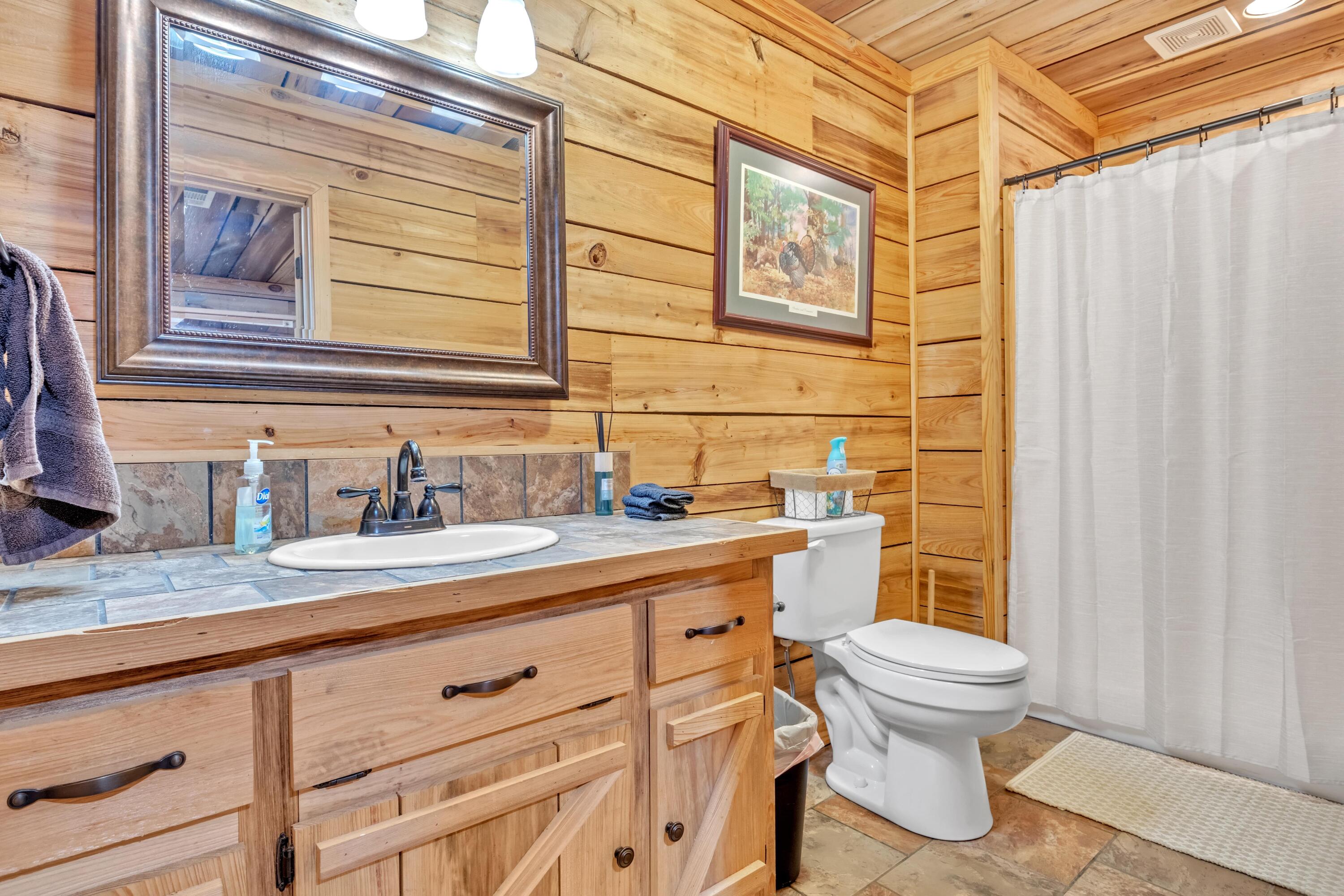 Caledonia, Mississippi, 39740, United States, 4 Bedrooms Bedrooms, ,4 BathroomsBathrooms,Residential,Active,1909833