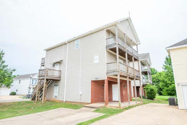 980 SAINT ANDREWS LN, STARKVILLE, MS 39759 - Image 1