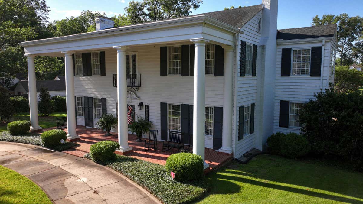 26770 E MAIN ST, WEST POINT, MS 39773, photo 1 of 35