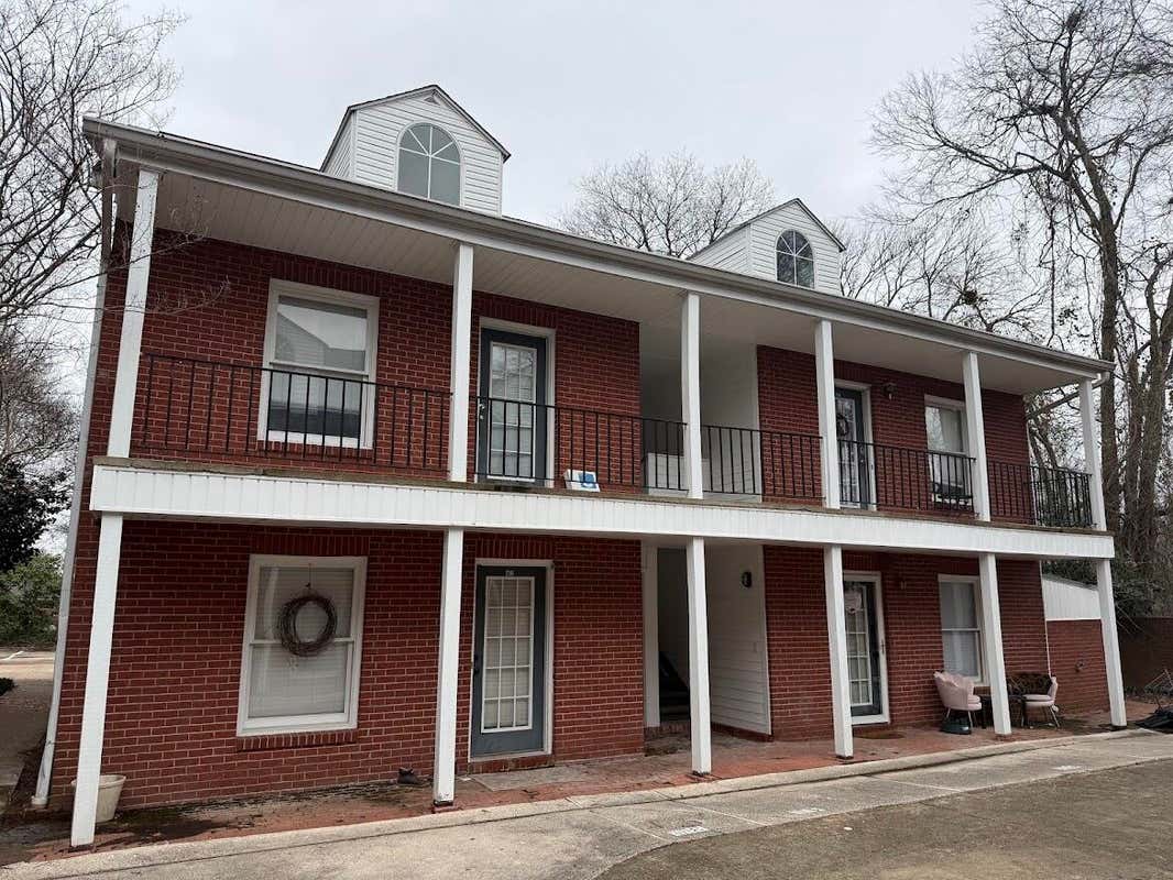510 E GILLESPIE ST Unit A2  