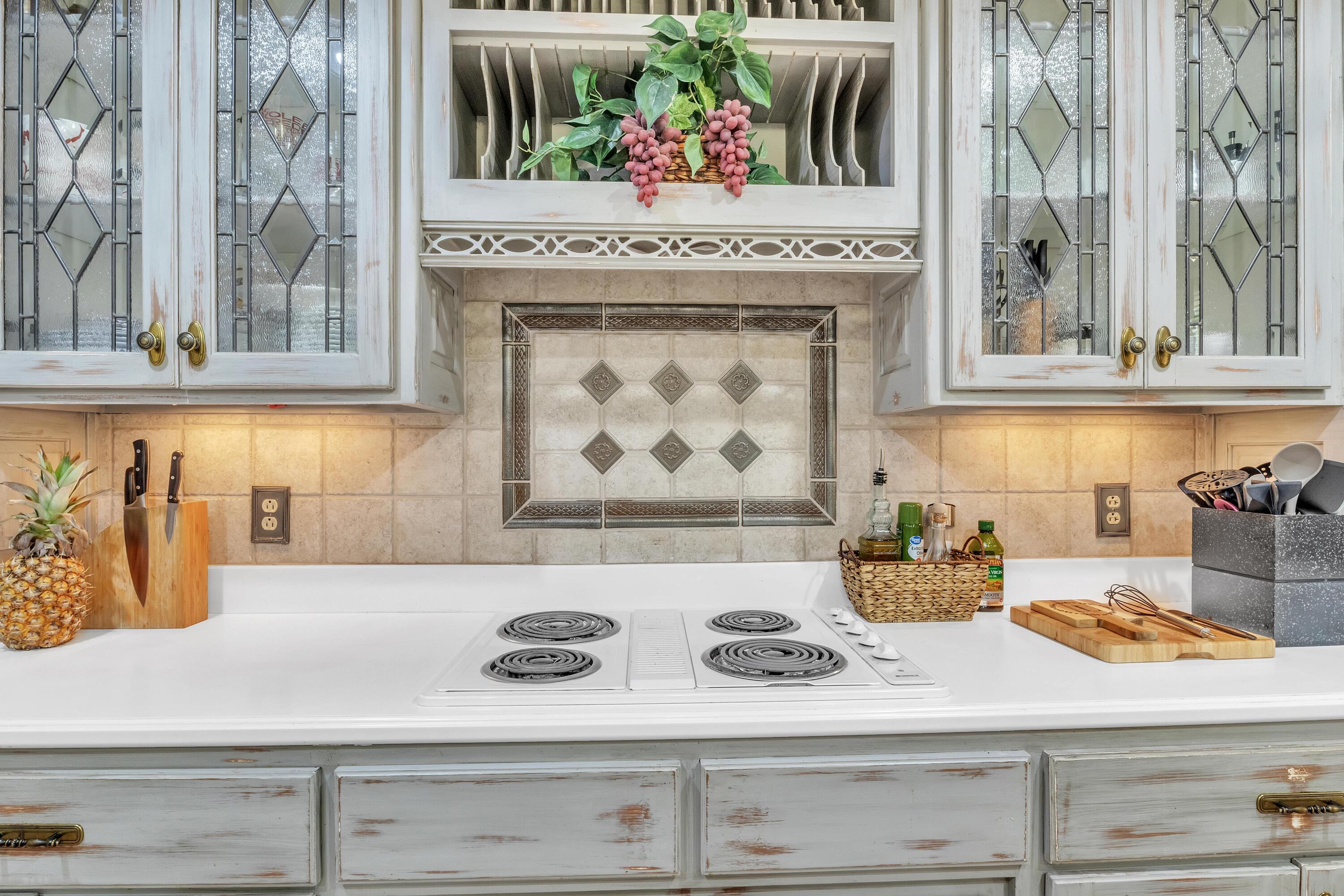 Columbus, Mississippi, 39701, United States, 6 Bedrooms Bedrooms, ,4 BathroomsBathrooms,Residential,Active,1953709