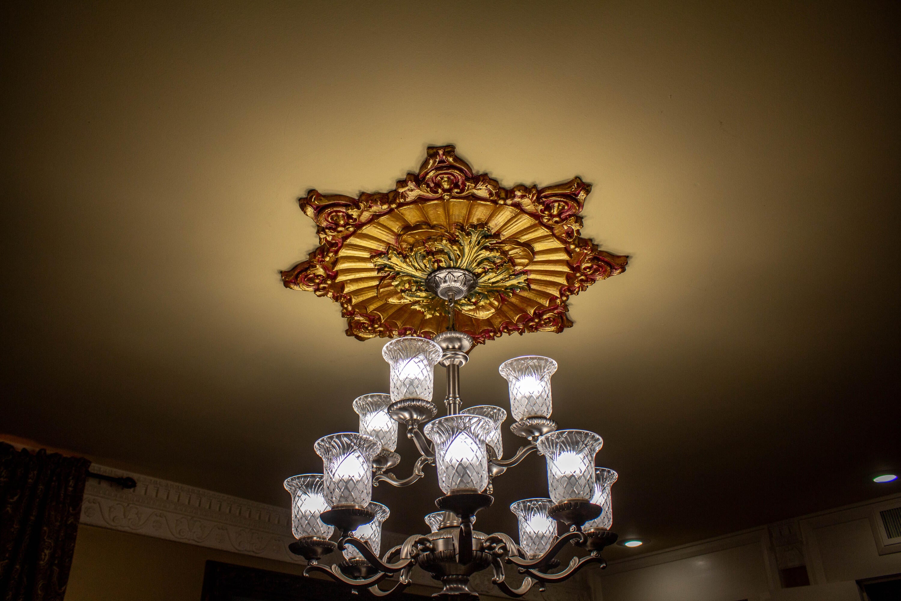 Columbus, Mississippi, 39701, United States, 6 Bedrooms Bedrooms, ,4 BathroomsBathrooms,Residential,Active,1953709