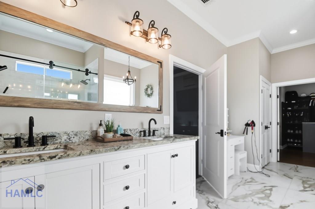 Midway, Georgia, 31320, United States, 5 Bedrooms Bedrooms, ,3 BathroomsBathrooms,Residential,Active,1959968