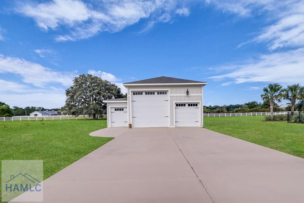 Midway, Georgia, 31320, United States, 5 Bedrooms Bedrooms, ,3 BathroomsBathrooms,Residential,Active,1959968