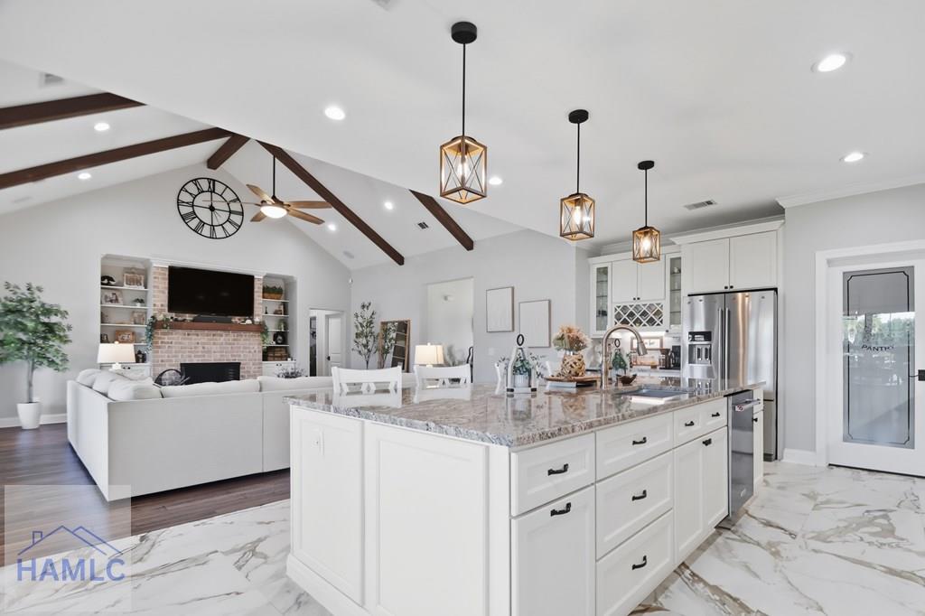 Midway, Georgia, 31320, United States, 5 Bedrooms Bedrooms, ,3 BathroomsBathrooms,Residential,Active,1959968