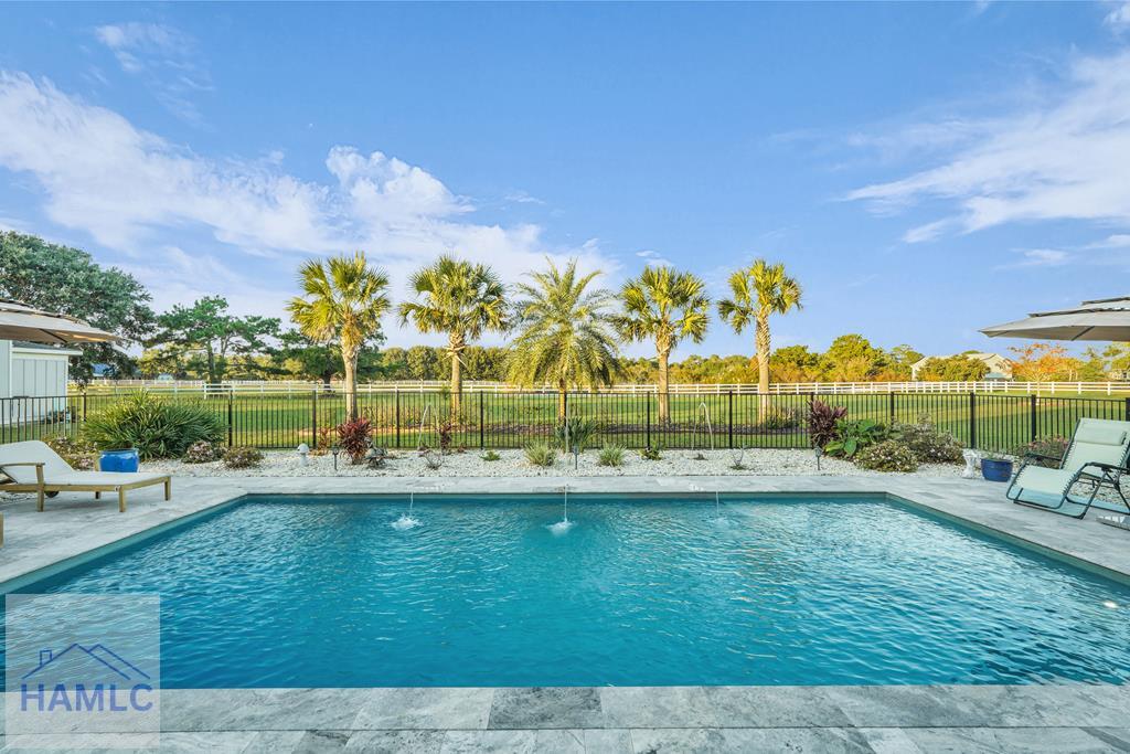 Midway, Georgia, 31320, United States, 5 Bedrooms Bedrooms, ,3 BathroomsBathrooms,Residential,Active,1959968