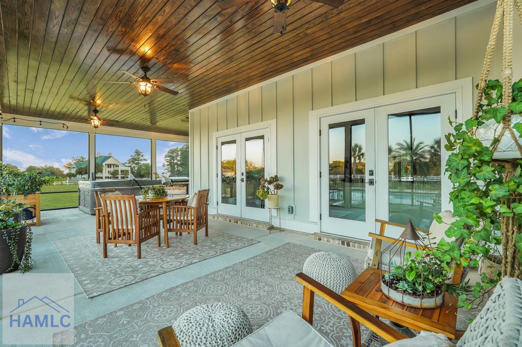 Midway, Georgia, 31320, United States, 5 Bedrooms Bedrooms, ,3 BathroomsBathrooms,Residential,Active,1959968