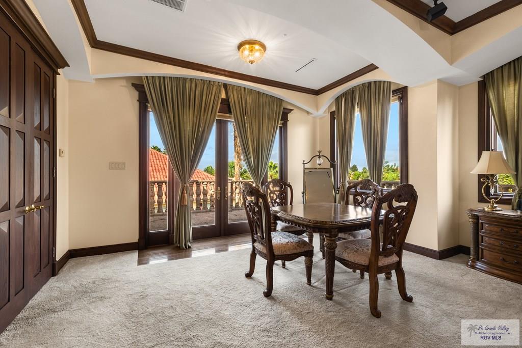 Brownsville, Texas, 78526, United States, 5 Bedrooms Bedrooms, ,6 BathroomsBathrooms,Residential,Active,2007121