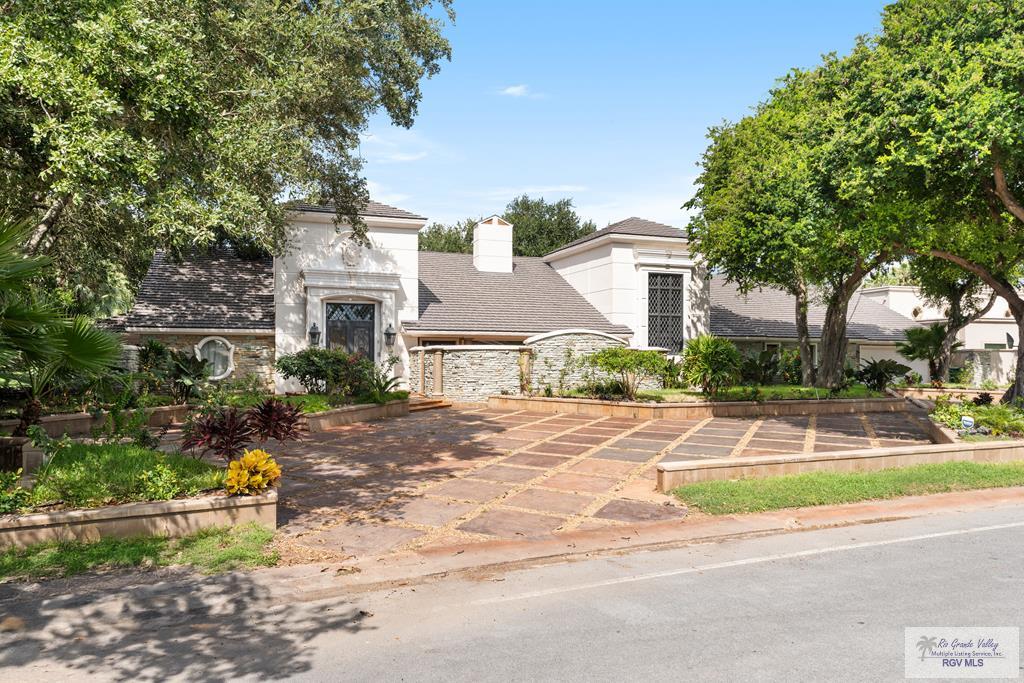 Brownsville, Texas, 78520, United States, 5 Bedrooms Bedrooms, ,8 BathroomsBathrooms,Residential,Active,1933898