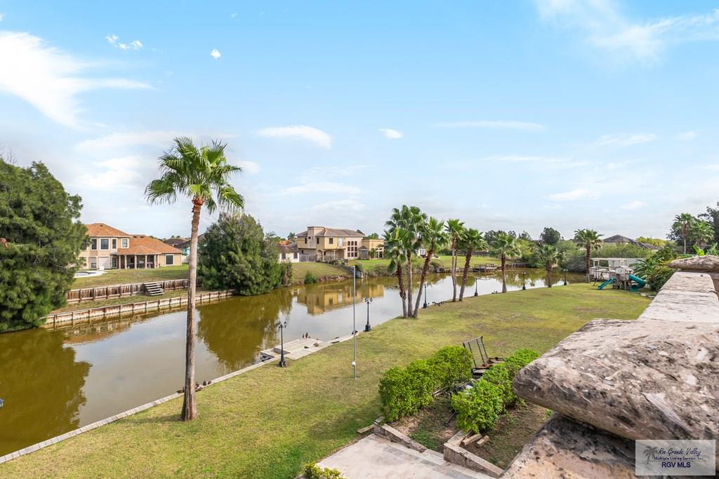 Brownsville, Texas, 78526, United States, 5 Bedrooms Bedrooms, ,6 BathroomsBathrooms,Residential,Active,2007121