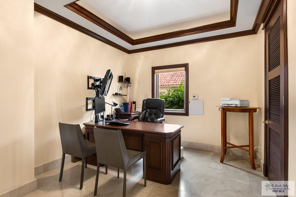 Brownsville, Texas, 78526, United States, 5 Bedrooms Bedrooms, ,6 BathroomsBathrooms,Residential,Active,2007121