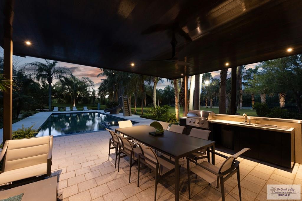 Harlingen, Texas, 78550, United States, 5 Bedrooms Bedrooms, ,6 BathroomsBathrooms,Residential,Active,1778708