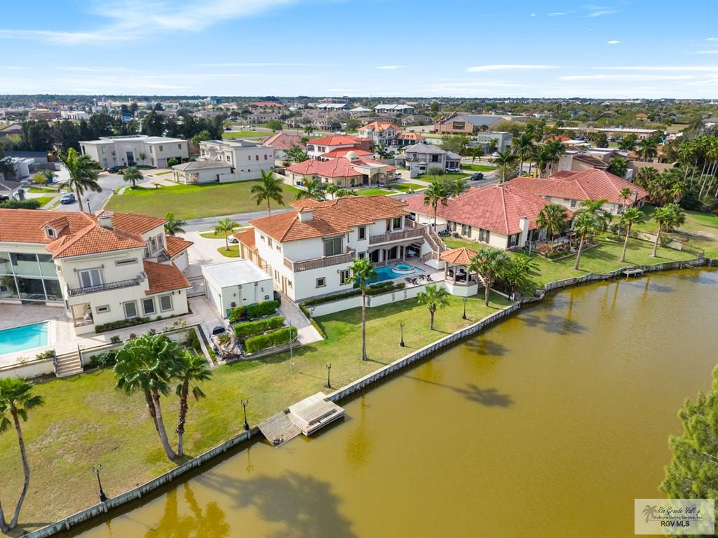 Brownsville, Texas, 78526, United States, 5 Bedrooms Bedrooms, ,6 BathroomsBathrooms,Residential,Active,2007121