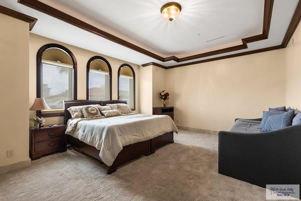 Brownsville, Texas, 78526, United States, 5 Bedrooms Bedrooms, ,6 BathroomsBathrooms,Residential,Active,2007121