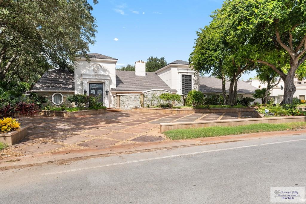 Brownsville, Texas, 78520, United States, 5 Bedrooms Bedrooms, ,8 BathroomsBathrooms,Residential,Active,2007113