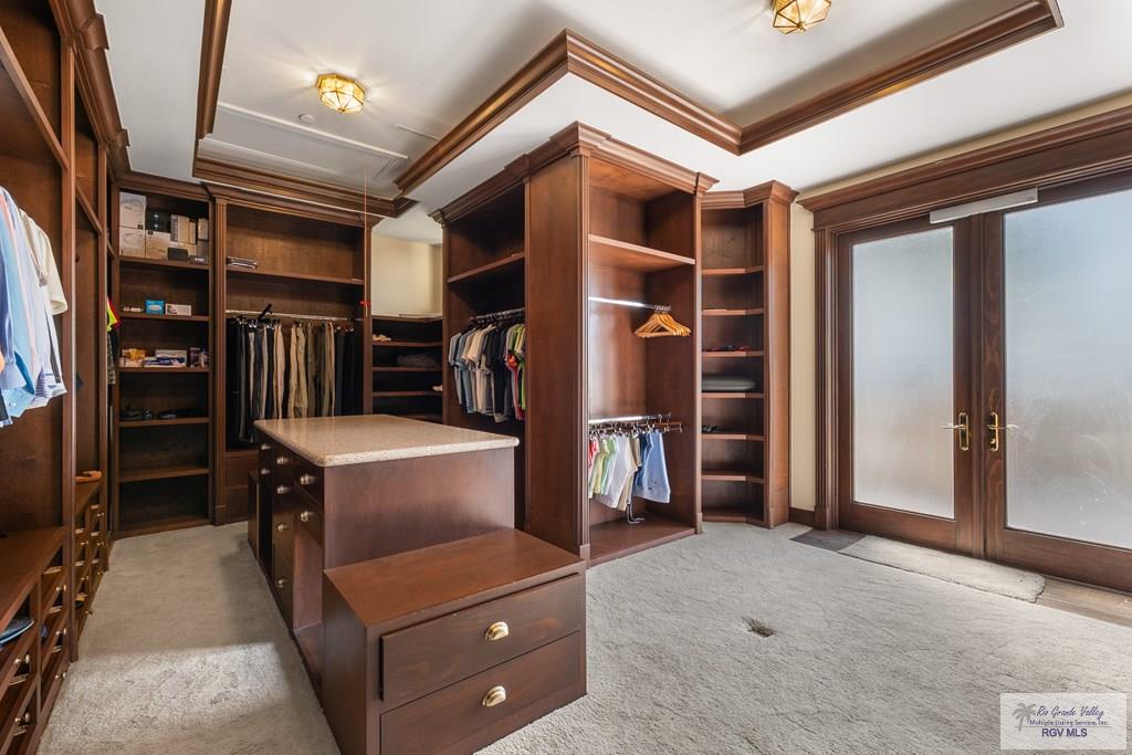 Brownsville, Texas, 78526, United States, 5 Bedrooms Bedrooms, ,6 BathroomsBathrooms,Residential,Active,2007121