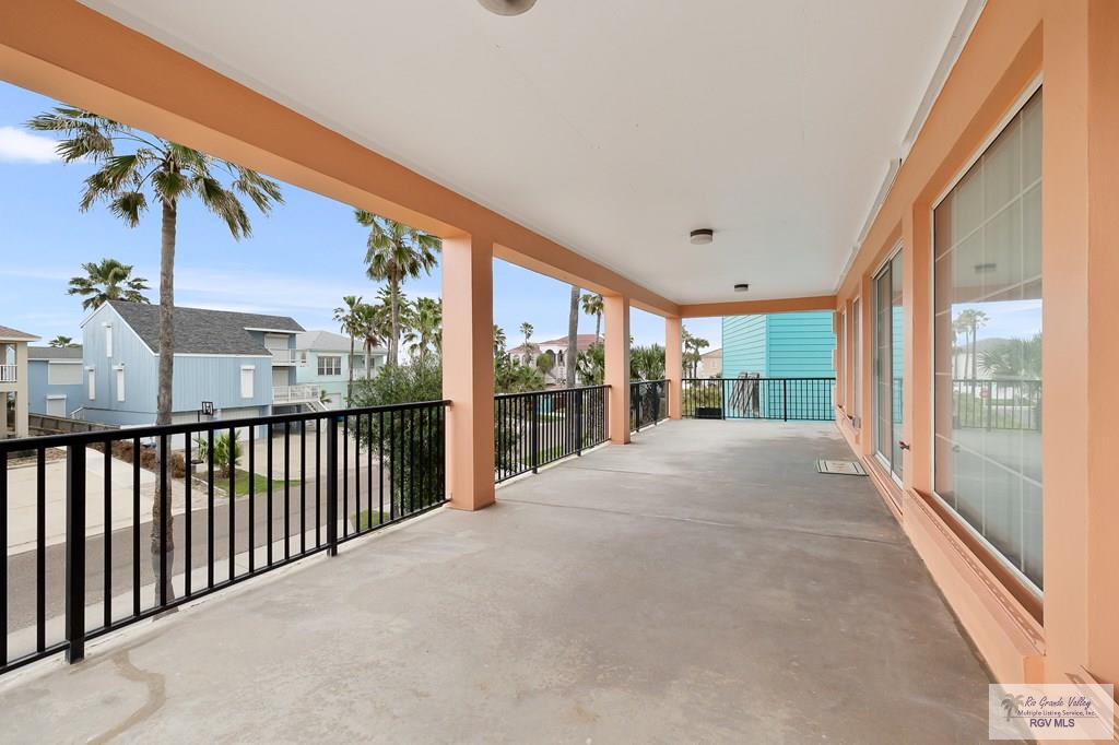 South Padre Island, Texas, 78597, United States, ,4 BathroomsBathrooms,Residential,Active,1769544