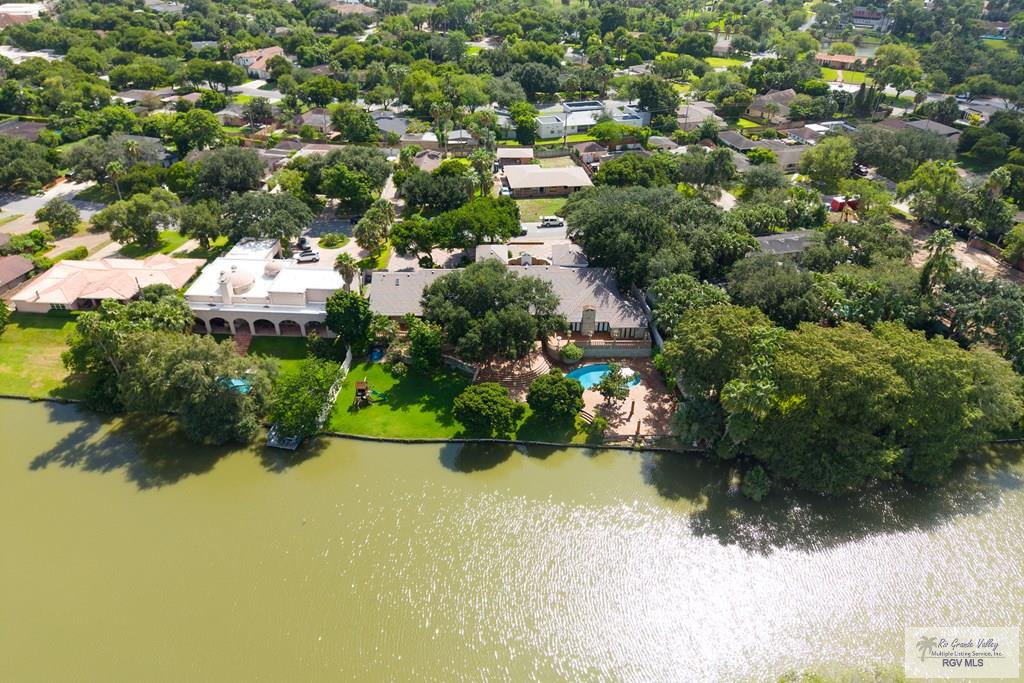 Brownsville, Texas, 78520, United States, 5 Bedrooms Bedrooms, ,8 BathroomsBathrooms,Residential,Active,2007113