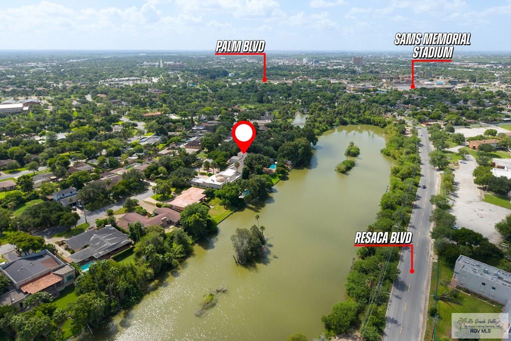 Brownsville, Texas, 78520, United States, 5 Bedrooms Bedrooms, ,8 BathroomsBathrooms,Residential,Active,1933898