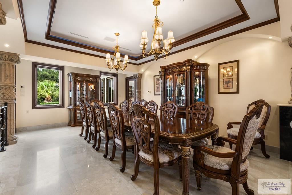 Brownsville, Texas, 78526, United States, 5 Bedrooms Bedrooms, ,6 BathroomsBathrooms,Residential,Active,2007121