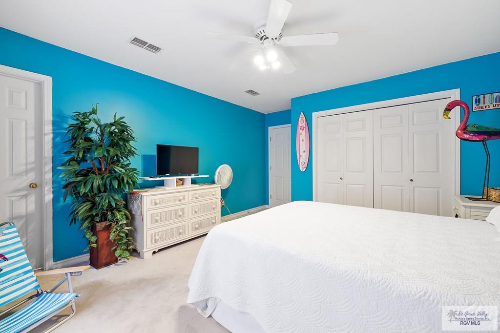 South Padre Island, Texas, 78597, United States, ,4 BathroomsBathrooms,Residential,Active,1769544
