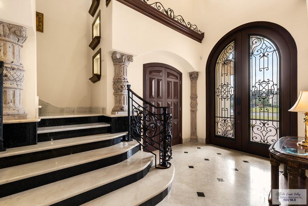 Brownsville, Texas, 78526, United States, 5 Bedrooms Bedrooms, ,6 BathroomsBathrooms,Residential,Active,2007121