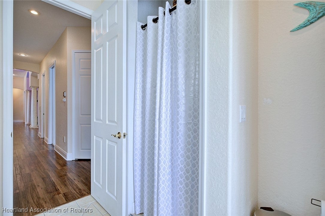 Sebring, Florida, 33870, United States, 4 Bedrooms Bedrooms, ,3 BathroomsBathrooms,Residential,Active,1990015