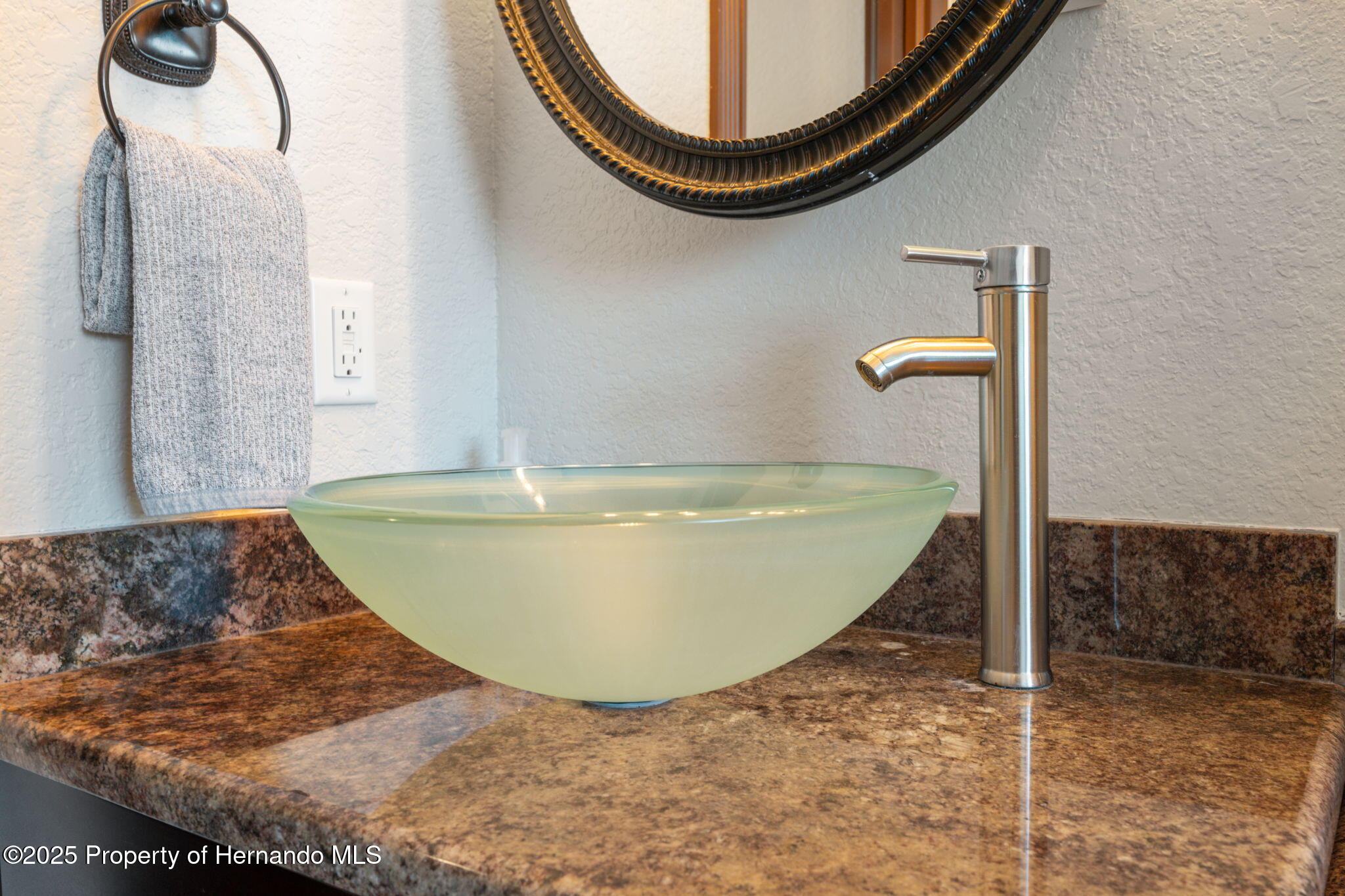 Weeki Wachee, Florida, 34607, United States, ,2 BathroomsBathrooms,Residential,Active,1770084