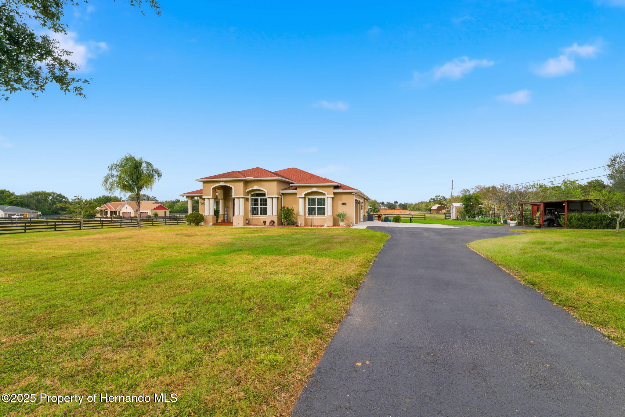 Dade City, Florida, 33523, United States, 4 Bedrooms Bedrooms, ,3 BathroomsBathrooms,Residential,Active,2001359