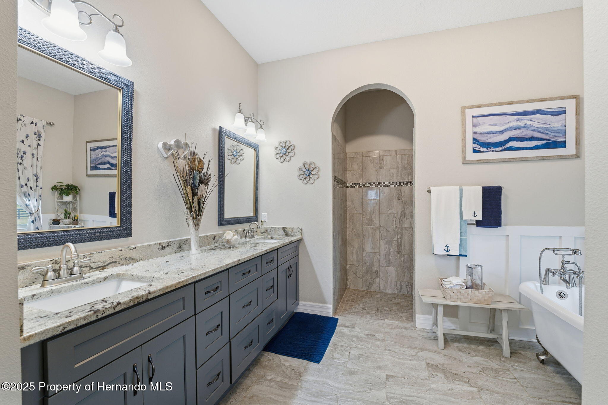 Dade City, Florida, 33523, United States, 4 Bedrooms Bedrooms, ,3 BathroomsBathrooms,Residential,Active,2001359